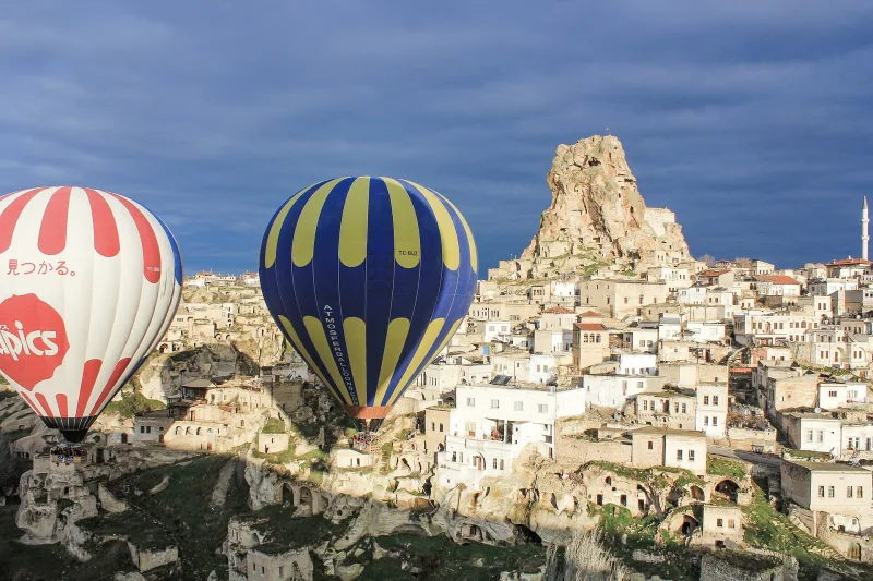 The Valleys of Cappadocia (Turkey): Itineraries, Hot Air Balloons, Tips
