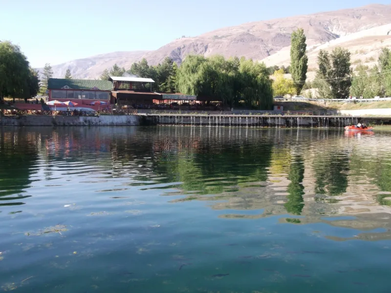 Yüksisu Pidinj Area — a recreational park near Erzincan, Turkey