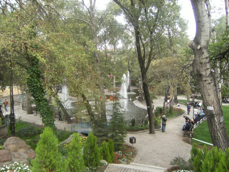 Kuğulu Park — swans in the center of Ankara