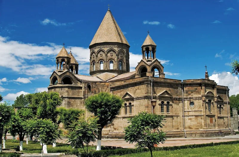 The Basilica of Tekor: A Guide to the 5th-Century Armenian Church in Kars