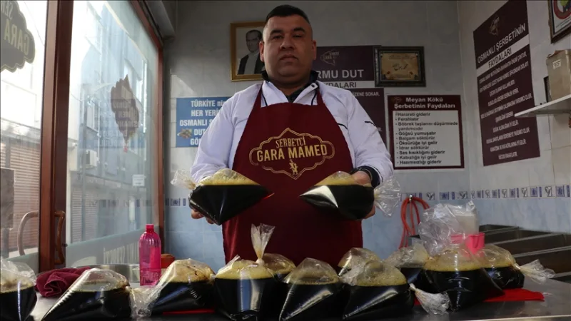 A Gaziantep-i emberek nélkülözhetetlen itala az iftar asztaloknál: 