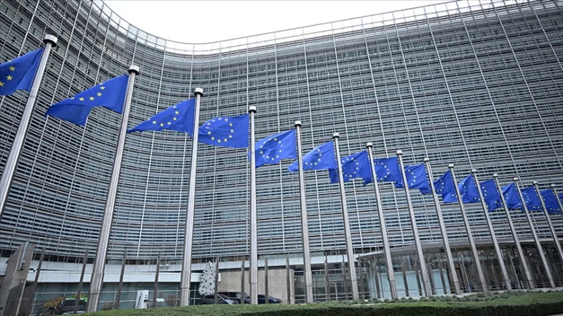 The EU has postponed a proposal to completely ban oil imports from Russia