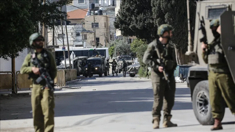 内塔尼亚胡表示，由于人员短缺，他们将延长服役期限