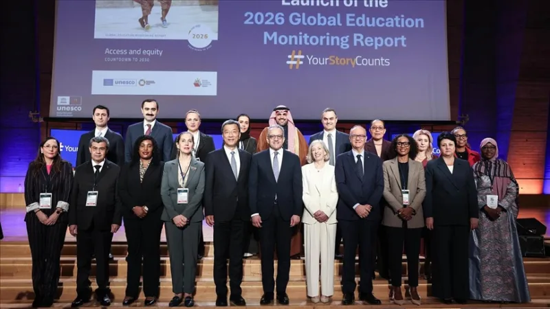 在联合国教科文组织于巴黎举行的会议上，土耳其在教育领域的成就被作为典范加以展示