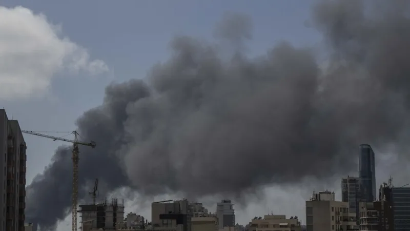 Israël a annoncé avoir achevé le siège de Bint Jbeil, dans le sud du Liban, et avoir lancé l'opération d'occupation