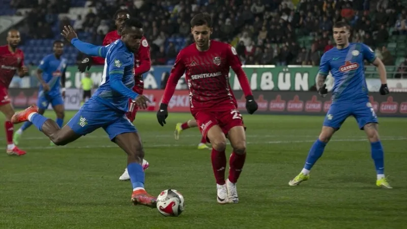 Le Çaykur Rizespor s'est imposé 2-1 à domicile face au Gaziantep FK