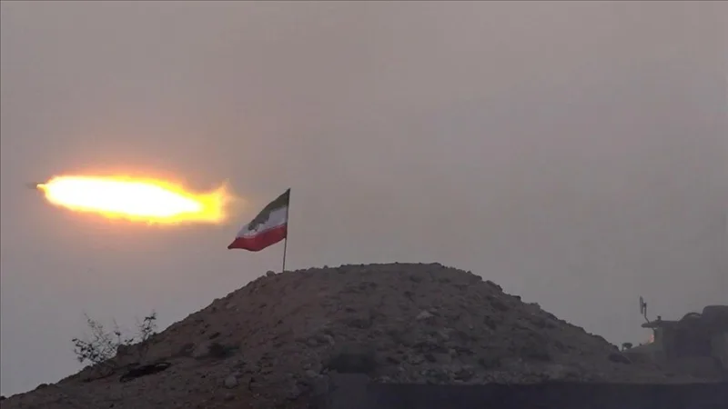 L'Armée des Gardiens de la Révolution iranienne lance un avertissement aux pays du Golfe concernant le « pétrole »