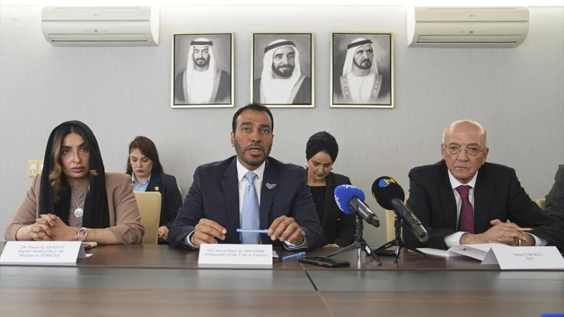 Selon l'ambassadeur des Émirats arabes unis à Ankara, M. Zahiri, les attaques iraniennes n'ont pas modifié ses priorités économiques