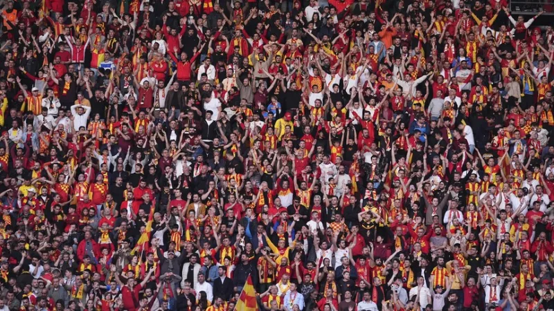 Sākusies biļešu pirmpārdošana uz Galatasaray–Fenerbahçe derbiju