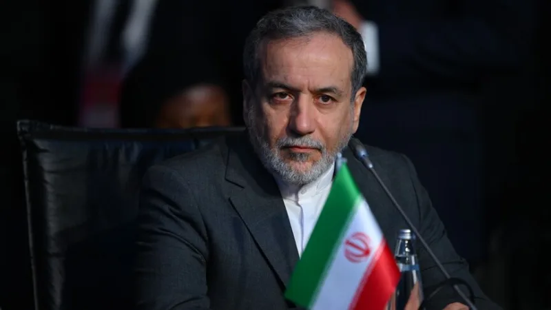 Le ministre iranien des Affaires étrangères, M. Erakchi, se rendra au Pakistan, à Oman et en Russie