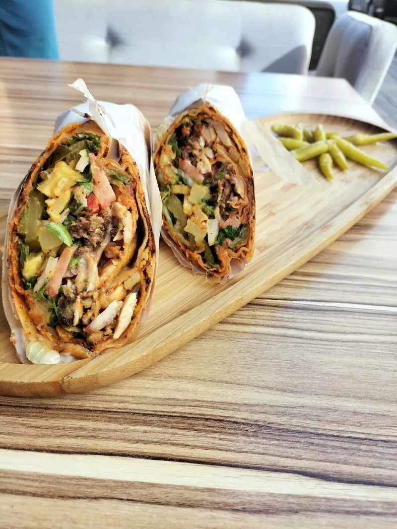 SıfırBir Döner — Restaurant à Alanya: Commande en ligne, prix et avis