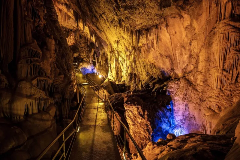 La grotte de Dim (Dim Mağarası) à Alanya est la plus grande et la plus impressionnante grotte de la région