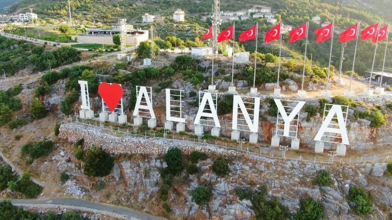 L'inscription « I Love Alanya » : le meilleur point de vue et lieu de prise de photos à Alanya